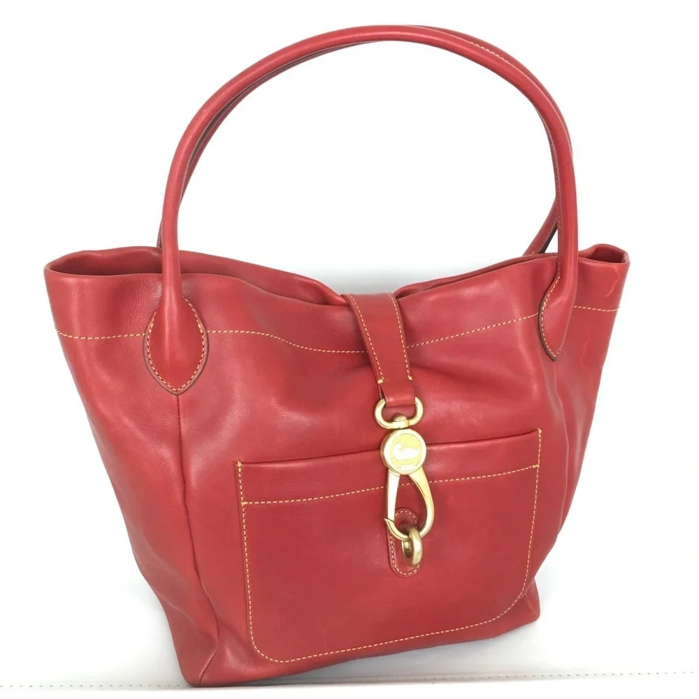 100% Auth Dooney & Bourke Tote Bag Red Leather Locket Clasp